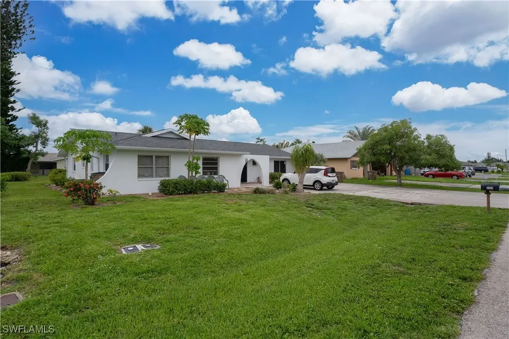 3609 SE 9th Place Cape Coral FL 33904