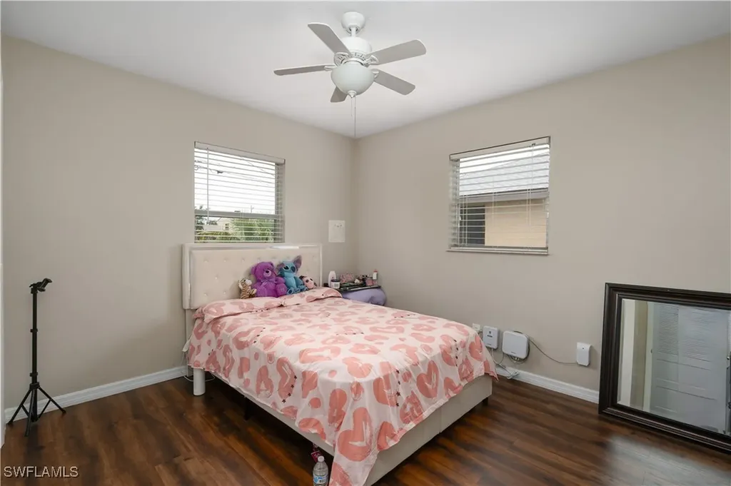 3609 SE 9th Place Cape Coral FL 33904