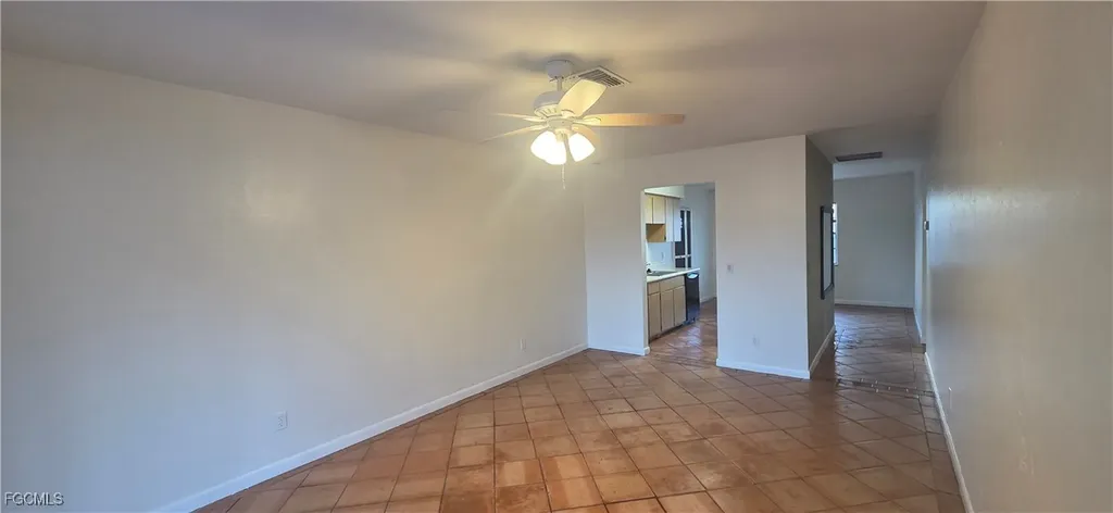 3609 SE 9th Place Cape Coral FL 33904