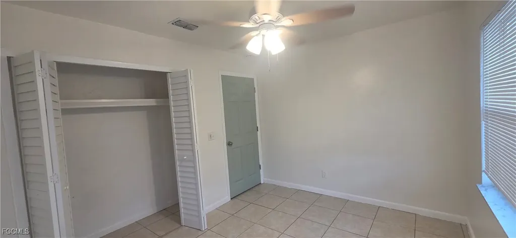 3609 SE 9th Place Cape Coral FL 33904