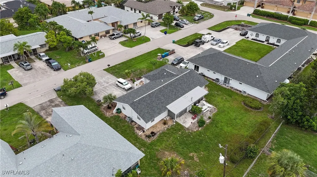3609 SE 9th Place Cape Coral FL 33904