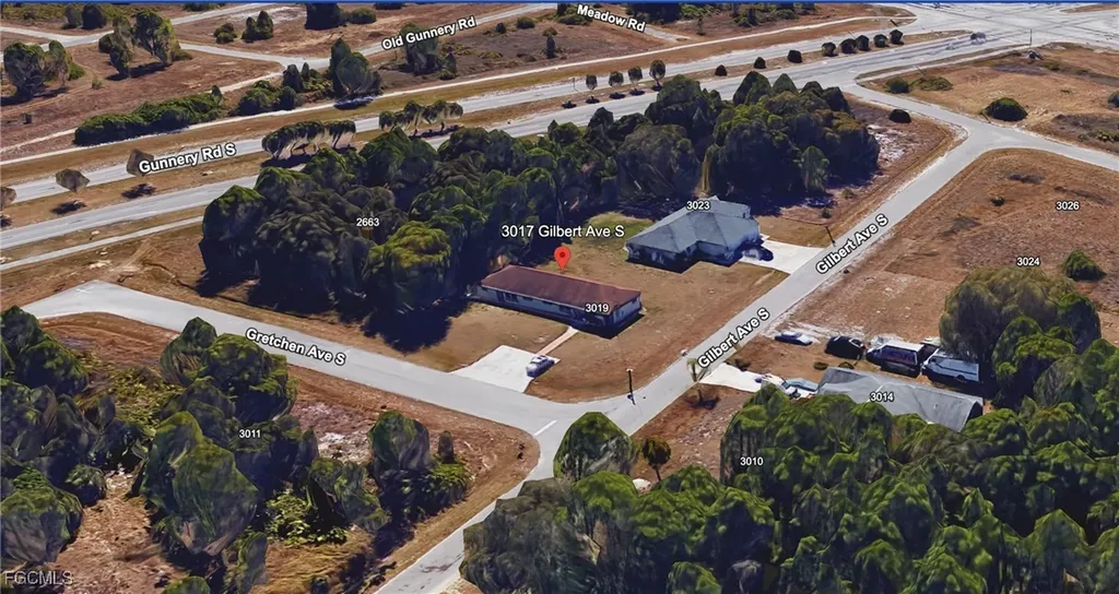 3017/3019 Gilbert Avenue S Lehigh Acres FL 33973