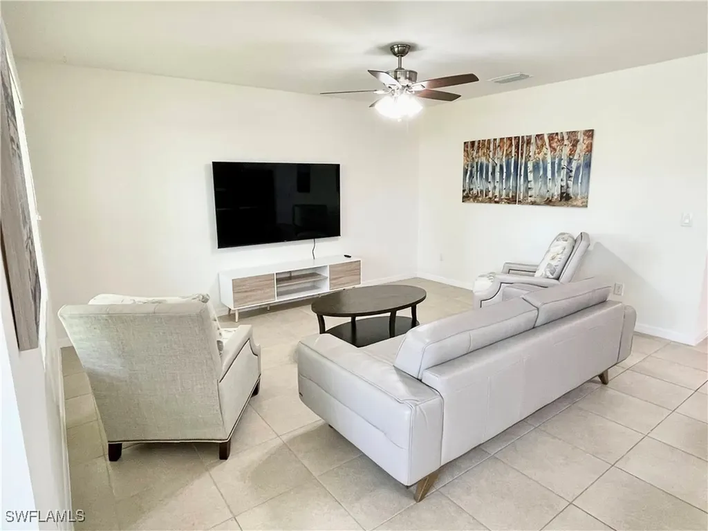 604 SW 26th Street Cape Coral FL 33914