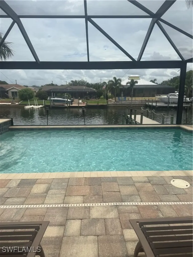 1113 SE 20th Court Cape Coral FL 33990