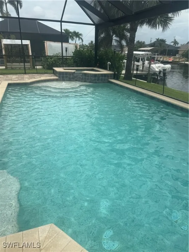 1113 SE 20th Court Cape Coral FL 33990