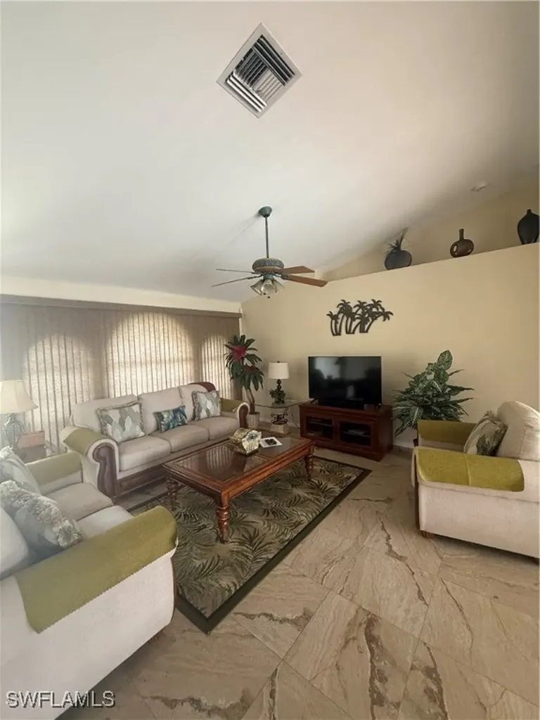 1113 SE 20th Court Cape Coral FL 33990