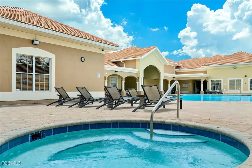 9025 Colby Drive Fort Myers FL 33919