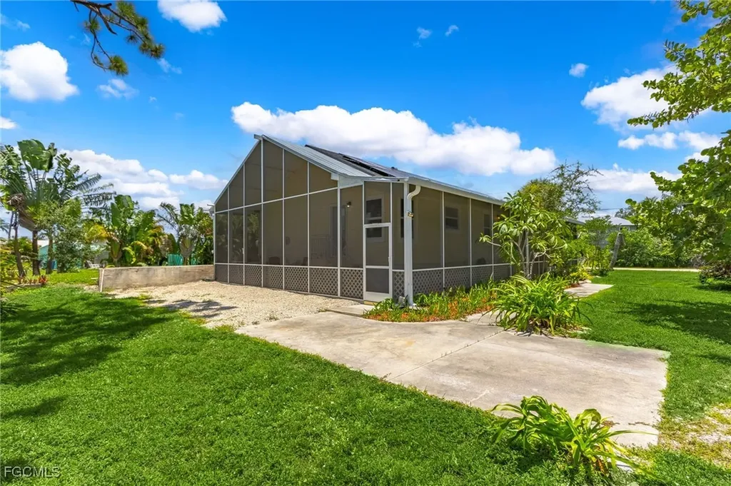 7256 Victory Road Bokeelia FL 33922