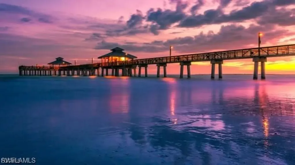 877 Gulf Lane Lehigh Acres FL 33974