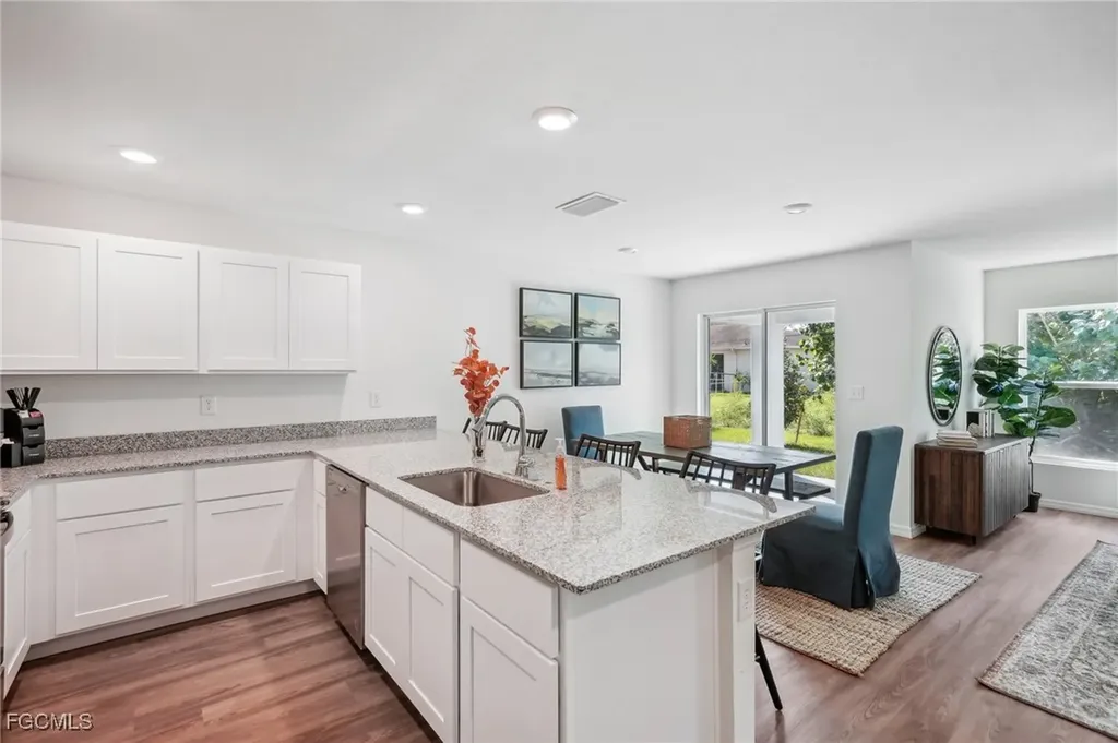 3932 NW 46th Lane Cape Coral FL 33993