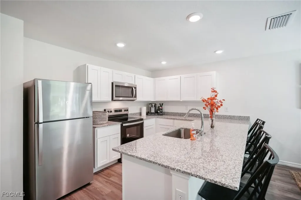 3932 NW 46th Lane Cape Coral FL 33993