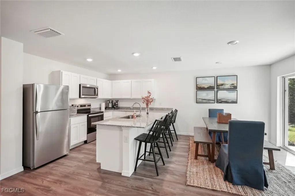 4721 NW 38th Place Cape Coral FL 33993