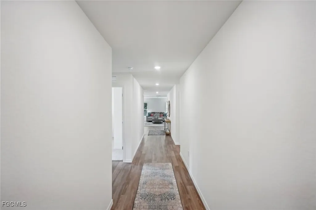 4721 NW 38th Place Cape Coral FL 33993