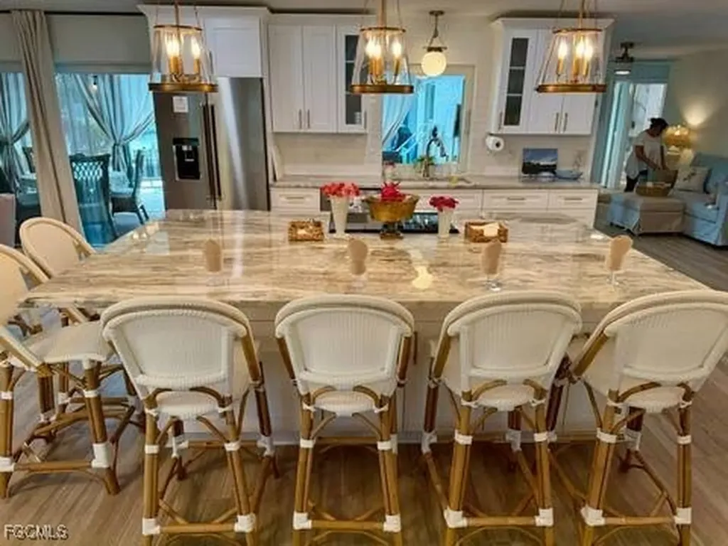 4524 SE 1st Place Cape Coral FL 33904