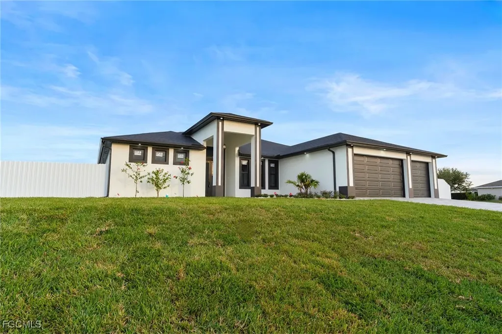 1639 NW 33rd Avenue Cape Coral FL 33993