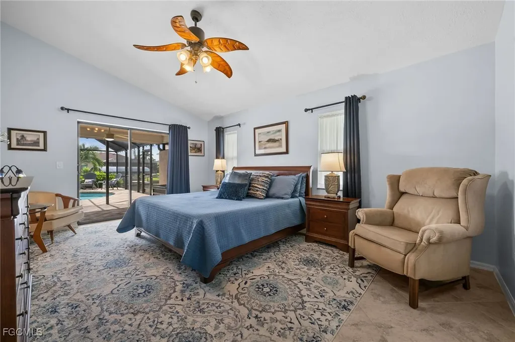 3701 SW 2nd Avenue Cape Coral FL 33914