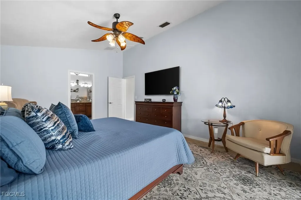 3701 SW 2nd Avenue Cape Coral FL 33914