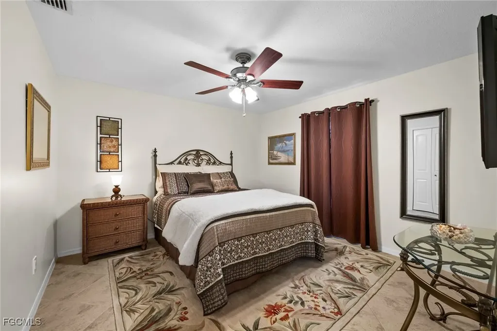 3701 SW 2nd Avenue Cape Coral FL 33914