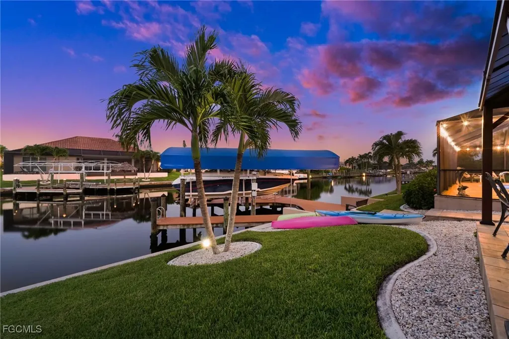 3701 SW 2nd Avenue Cape Coral FL 33914