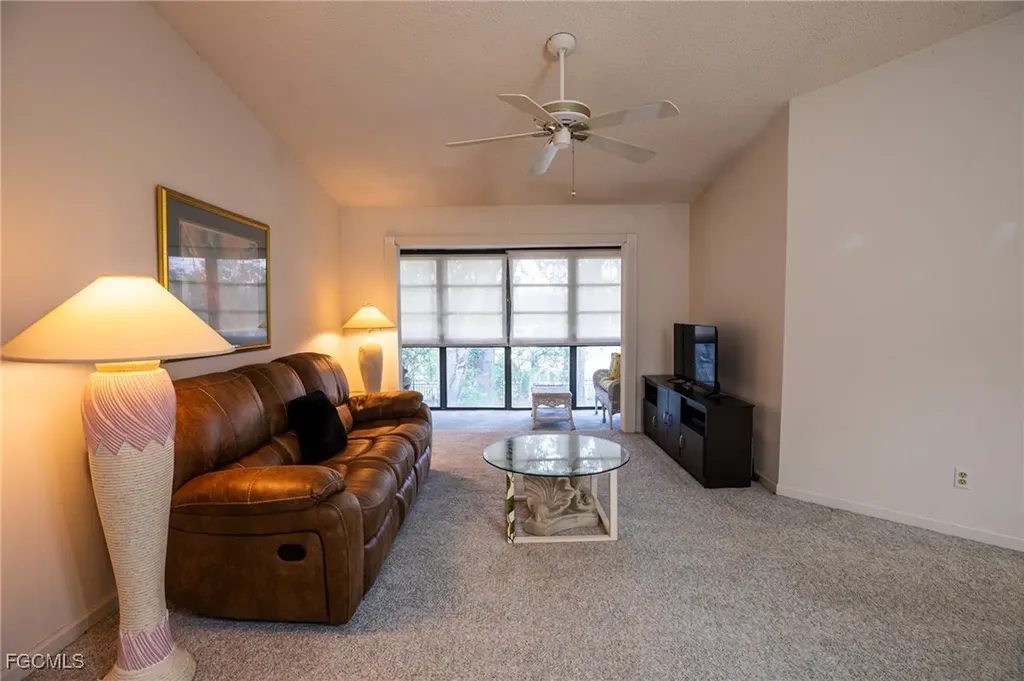 8041 S Woods Circle Fort Myers FL 33919