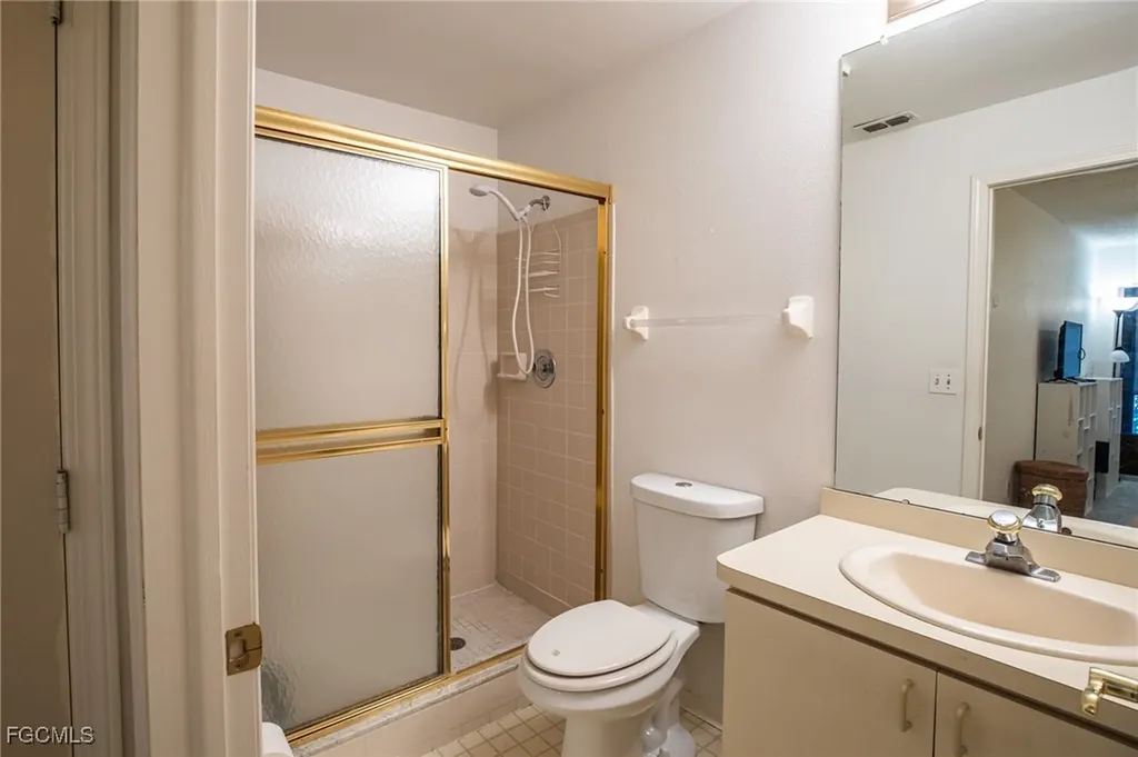 8041 S Woods Circle Fort Myers FL 33919