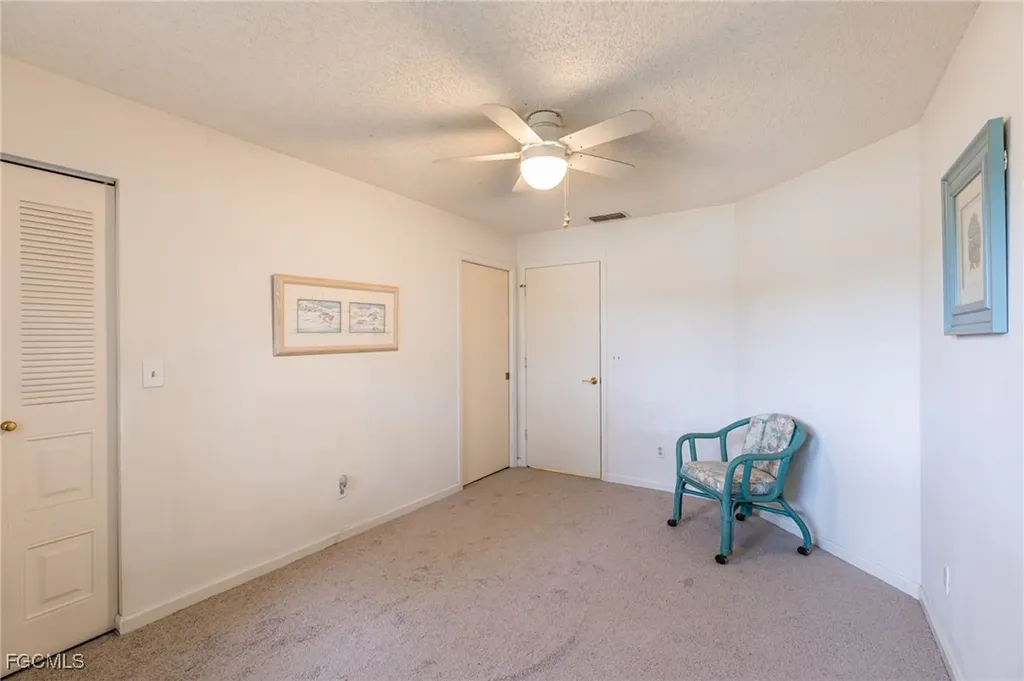 8041 S Woods Circle Fort Myers FL 33919