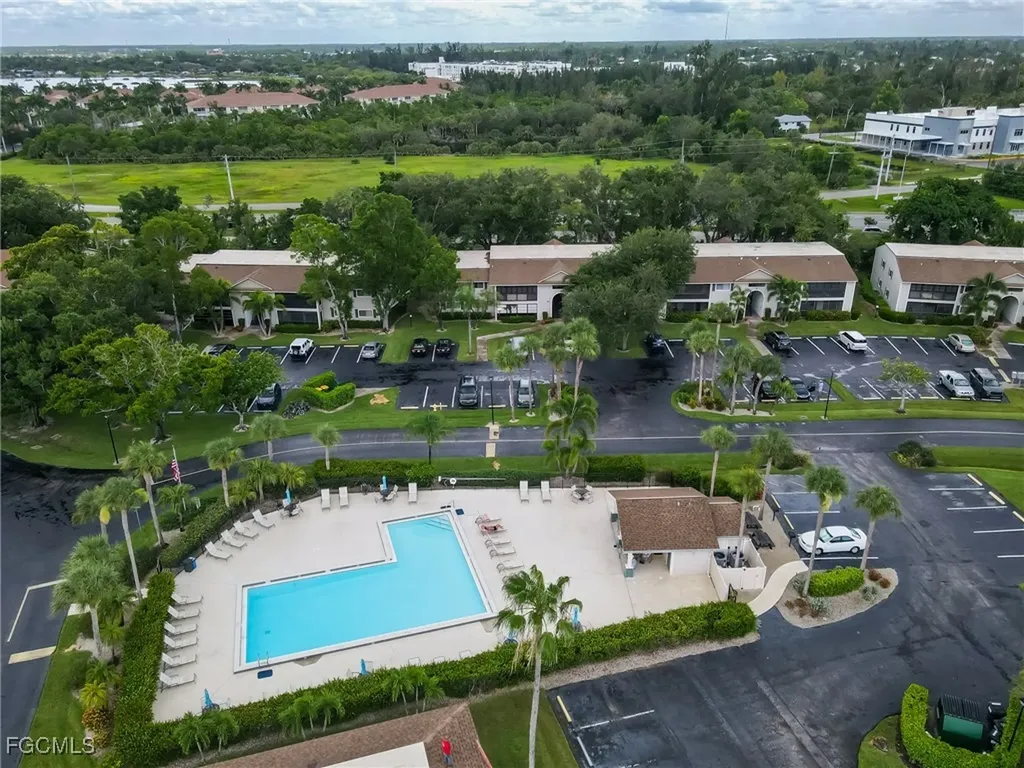 8041 S Woods Circle Fort Myers FL 33919
