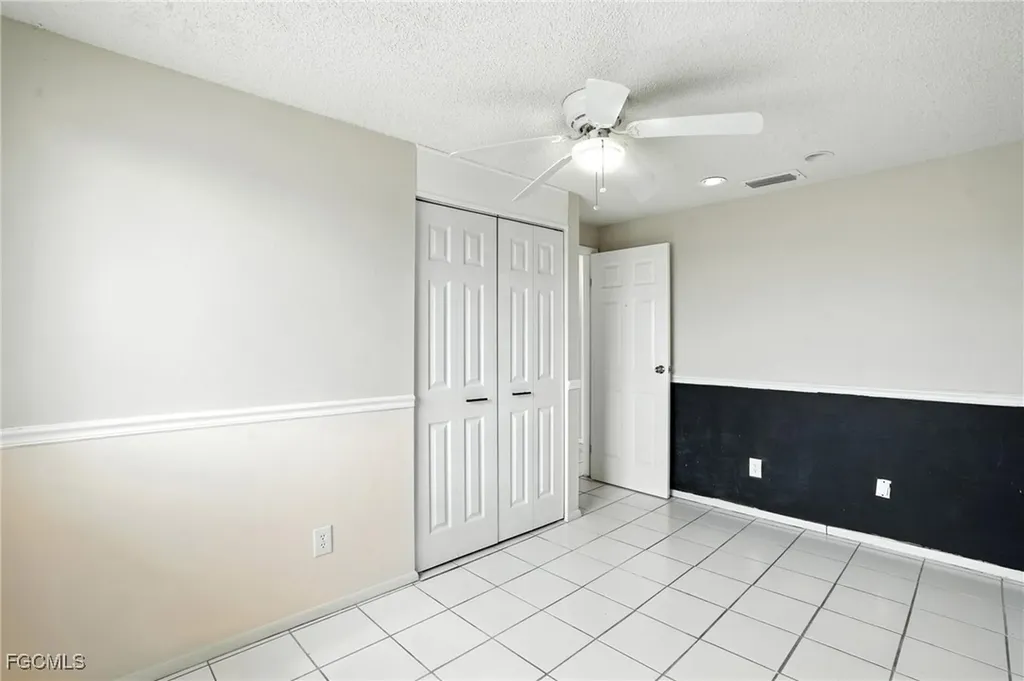 1222 NE 14th Place Cape Coral FL 33909