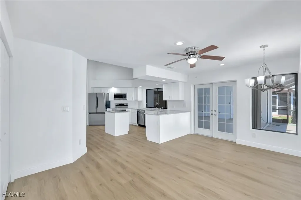 421 SW 51st Terrace Cape Coral FL 33914