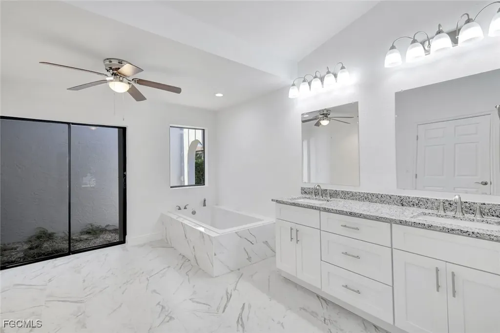 421 SW 51st Terrace Cape Coral FL 33914