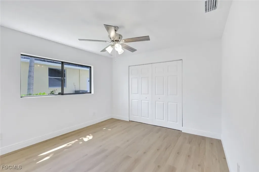 421 SW 51st Terrace Cape Coral FL 33914