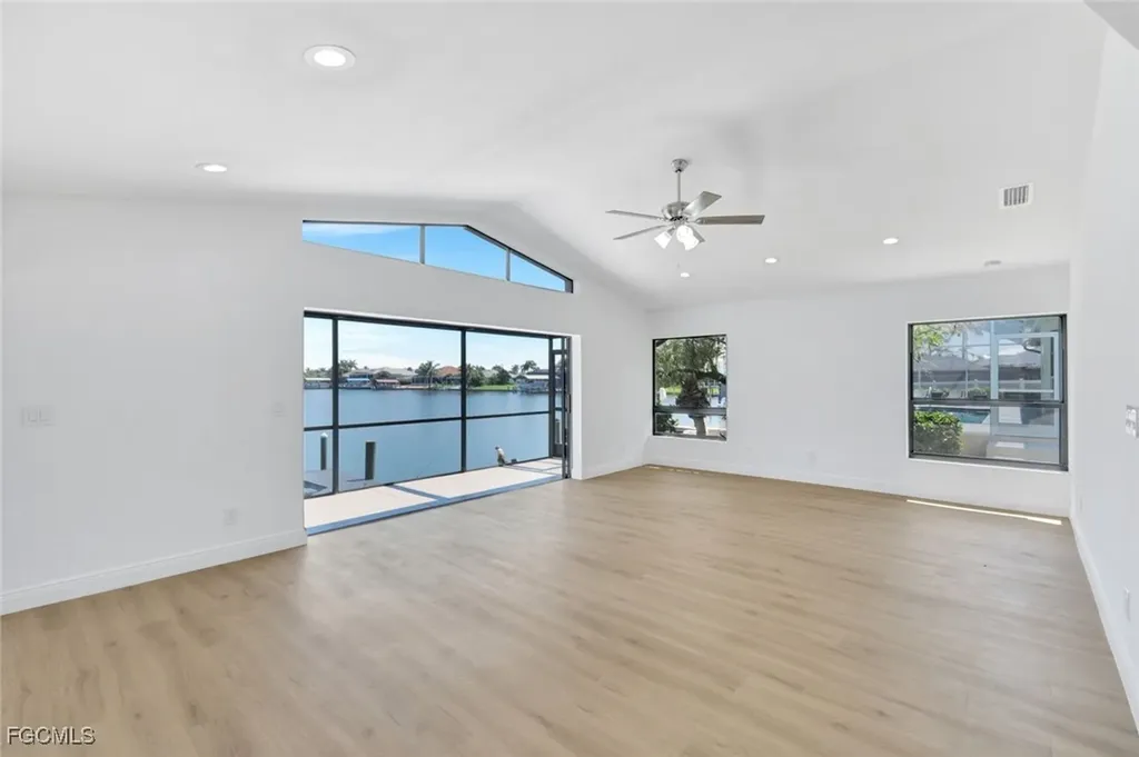 421 SW 51st Terrace Cape Coral FL 33914