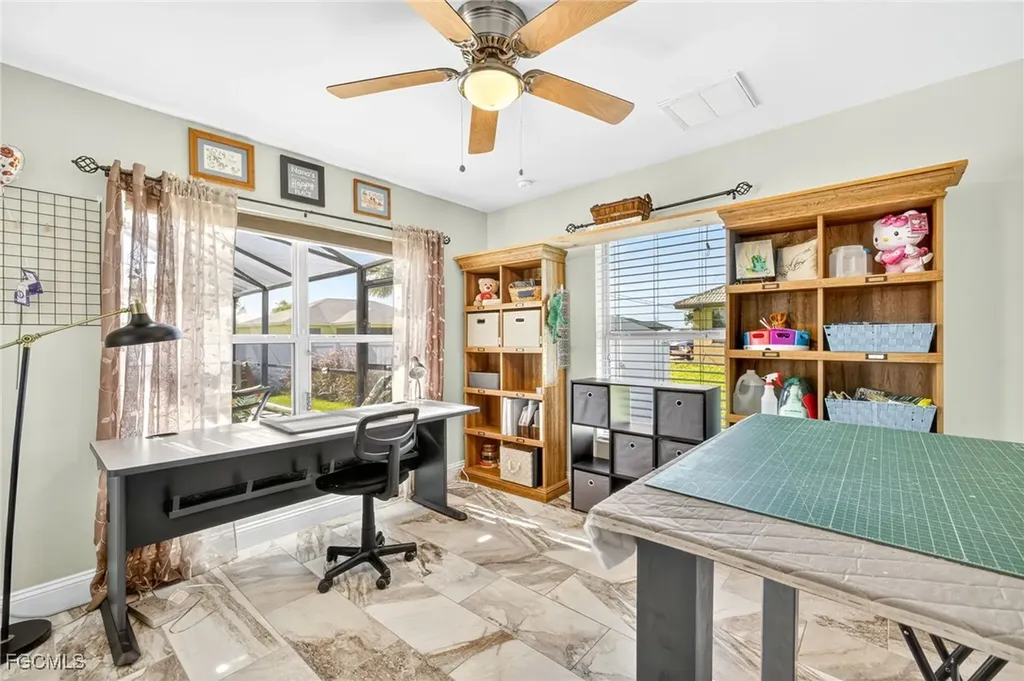 1927 NE 18th Avenue Cape Coral FL 33909