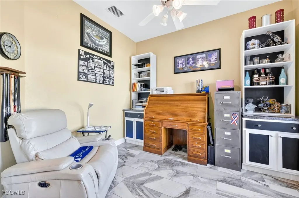 1927 NE 18th Avenue Cape Coral FL 33909