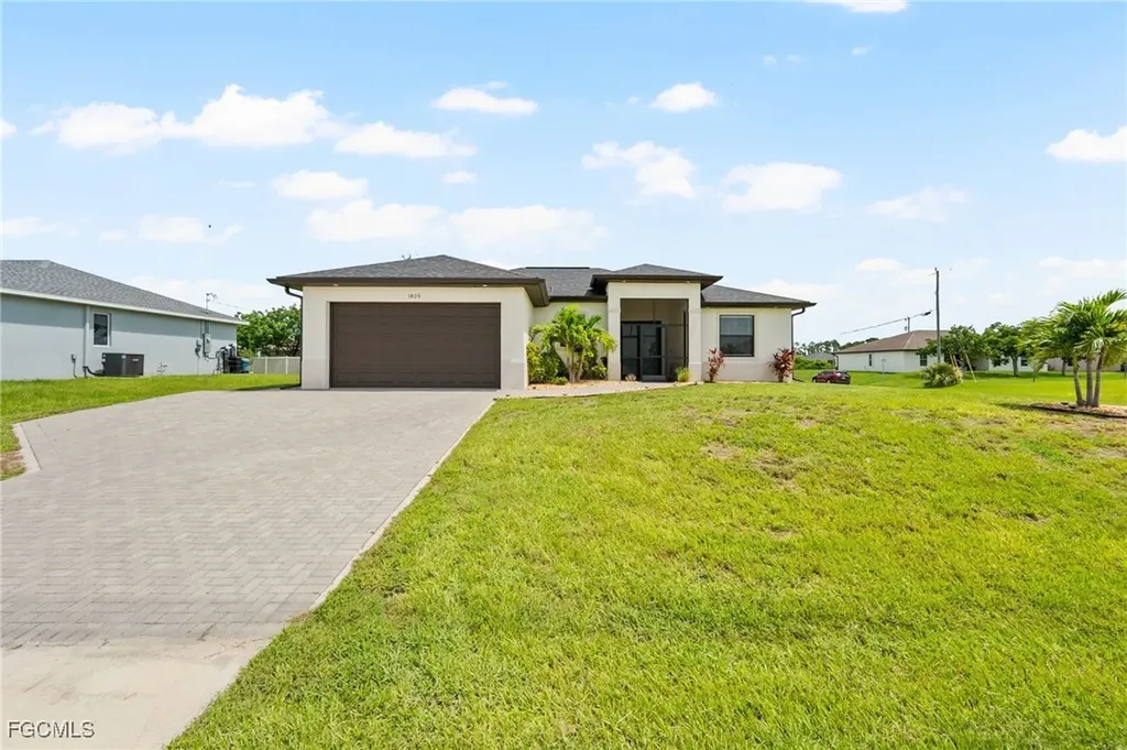 1825 Kismet Parkway W Cape Coral FL 33993