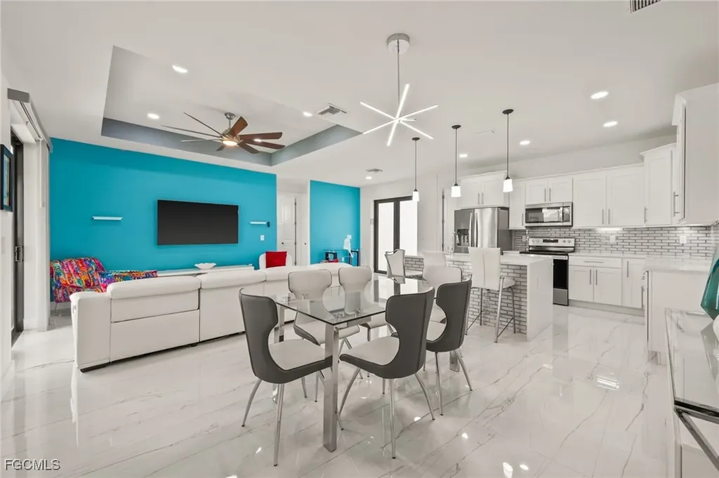 1825 Kismet Parkway W Cape Coral FL 33993