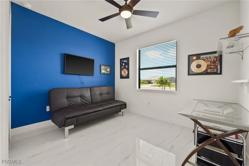 1825 Kismet Parkway W Cape Coral FL 33993