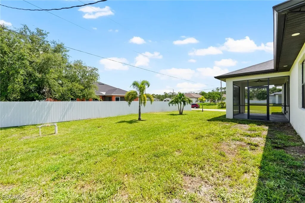 1825 Kismet Parkway W Cape Coral FL 33993