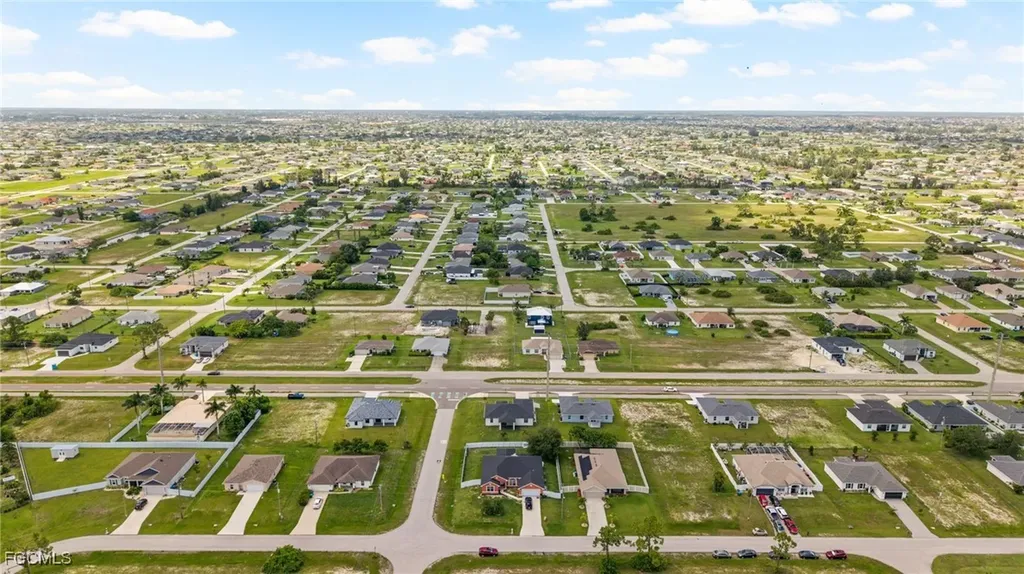 1825 Kismet Parkway W Cape Coral FL 33993