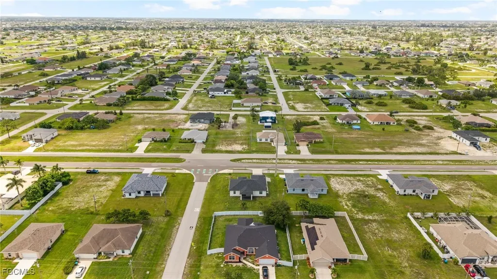 1825 Kismet Parkway W Cape Coral FL 33993