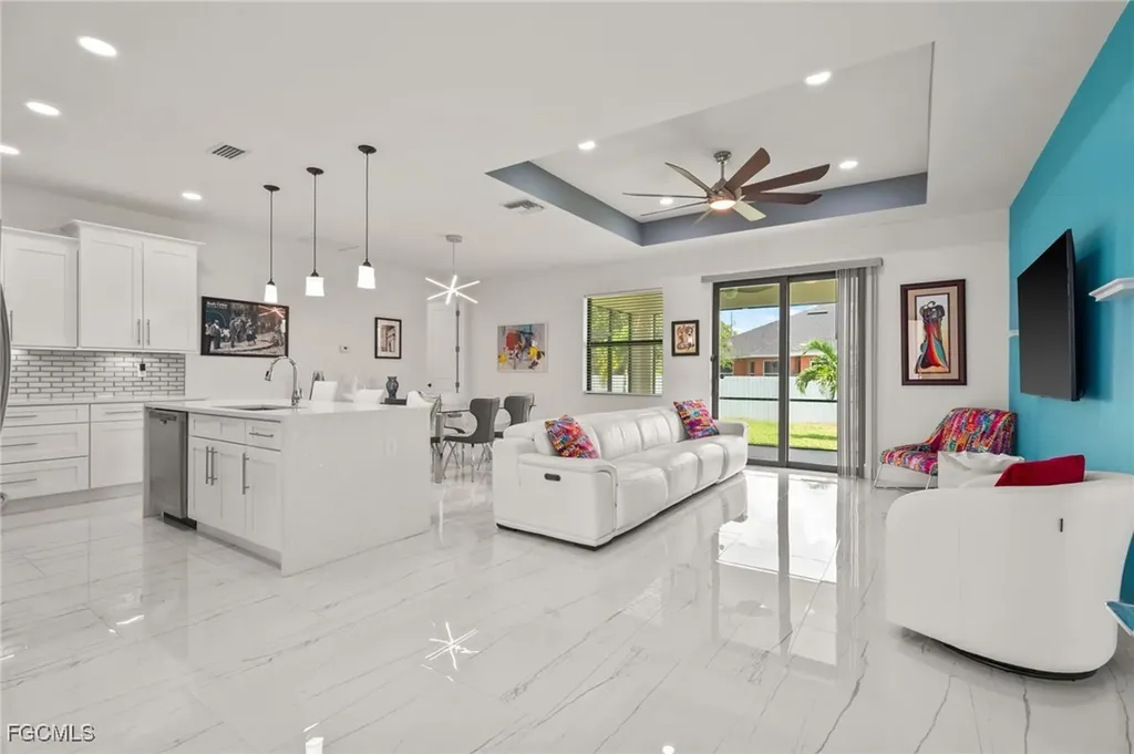 1825 Kismet Parkway W Cape Coral FL 33993