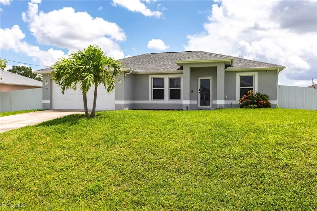 3909 NE 16th Avenue Cape Coral FL 33909