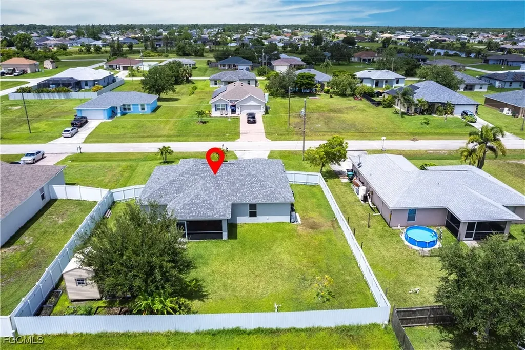 3909 NE 16th Avenue Cape Coral FL 33909