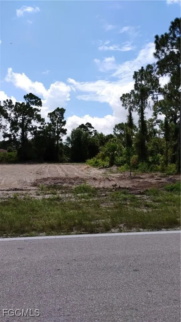 509 Columbus Boulevard S Lehigh Acres FL 33974