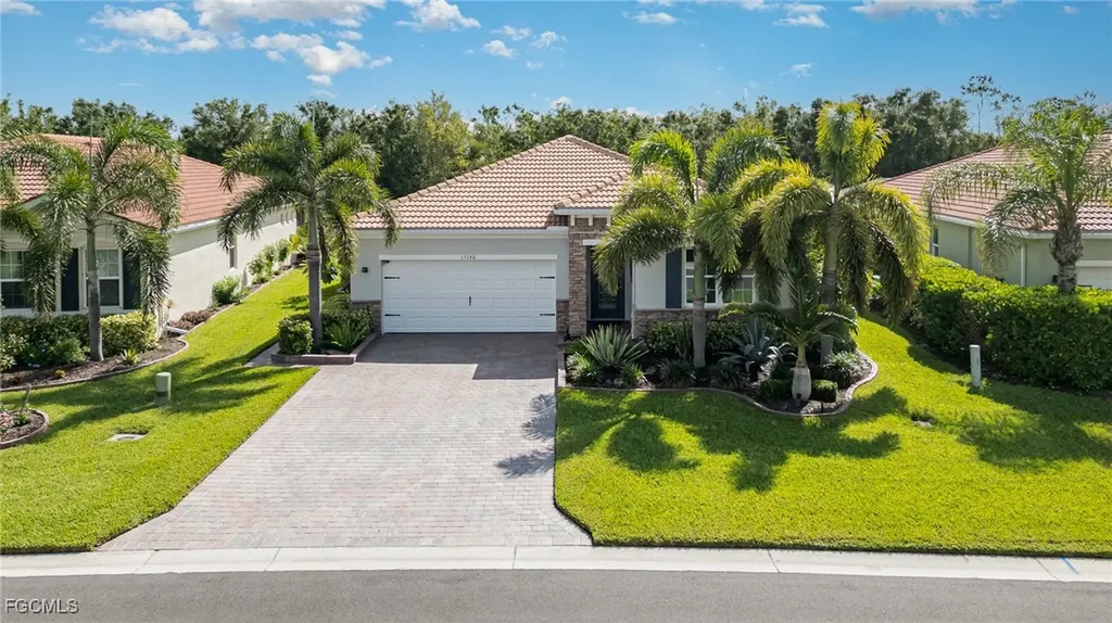 15140 Yellow Wood Drive Alva FL 33920