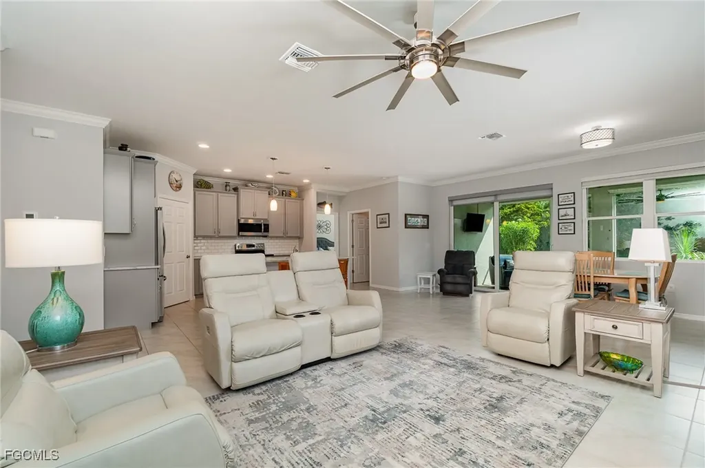 15140 Yellow Wood Drive Alva FL 33920