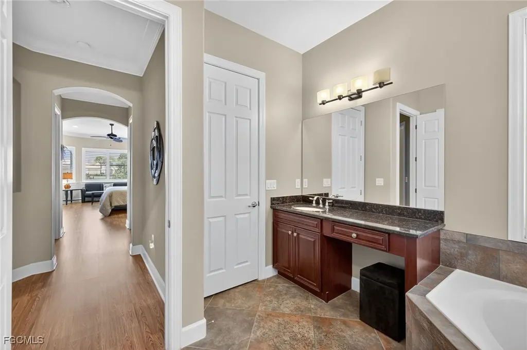 11204 Lithgow Lane Fort Myers FL 33913