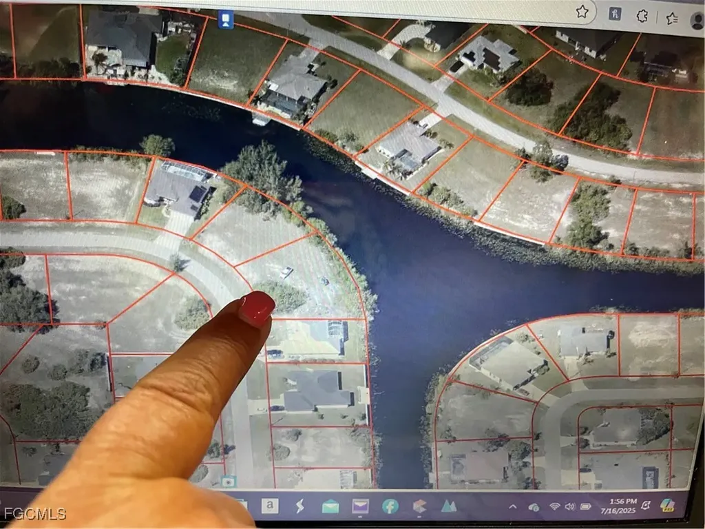 203 SW 26th Place Cape Coral FL 33991