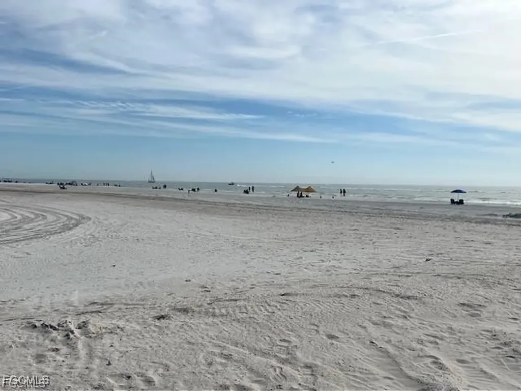 640/646 Estero Boulevard Fort Myers Beach FL 33931