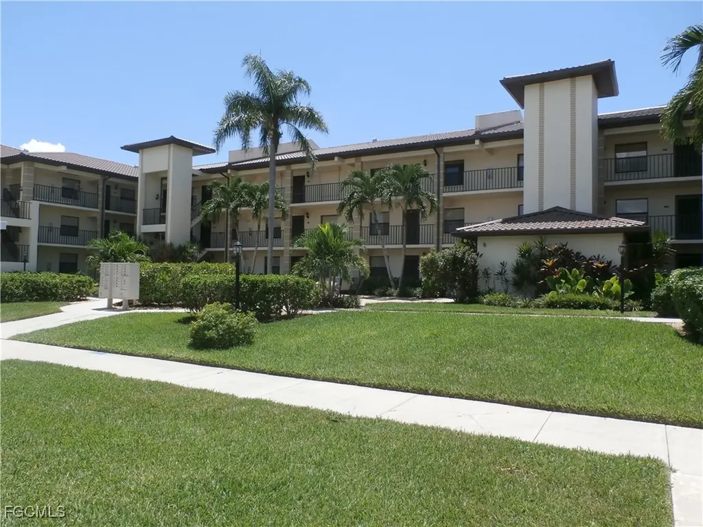 12621 Kelly Sands Way Fort Myers FL 33908